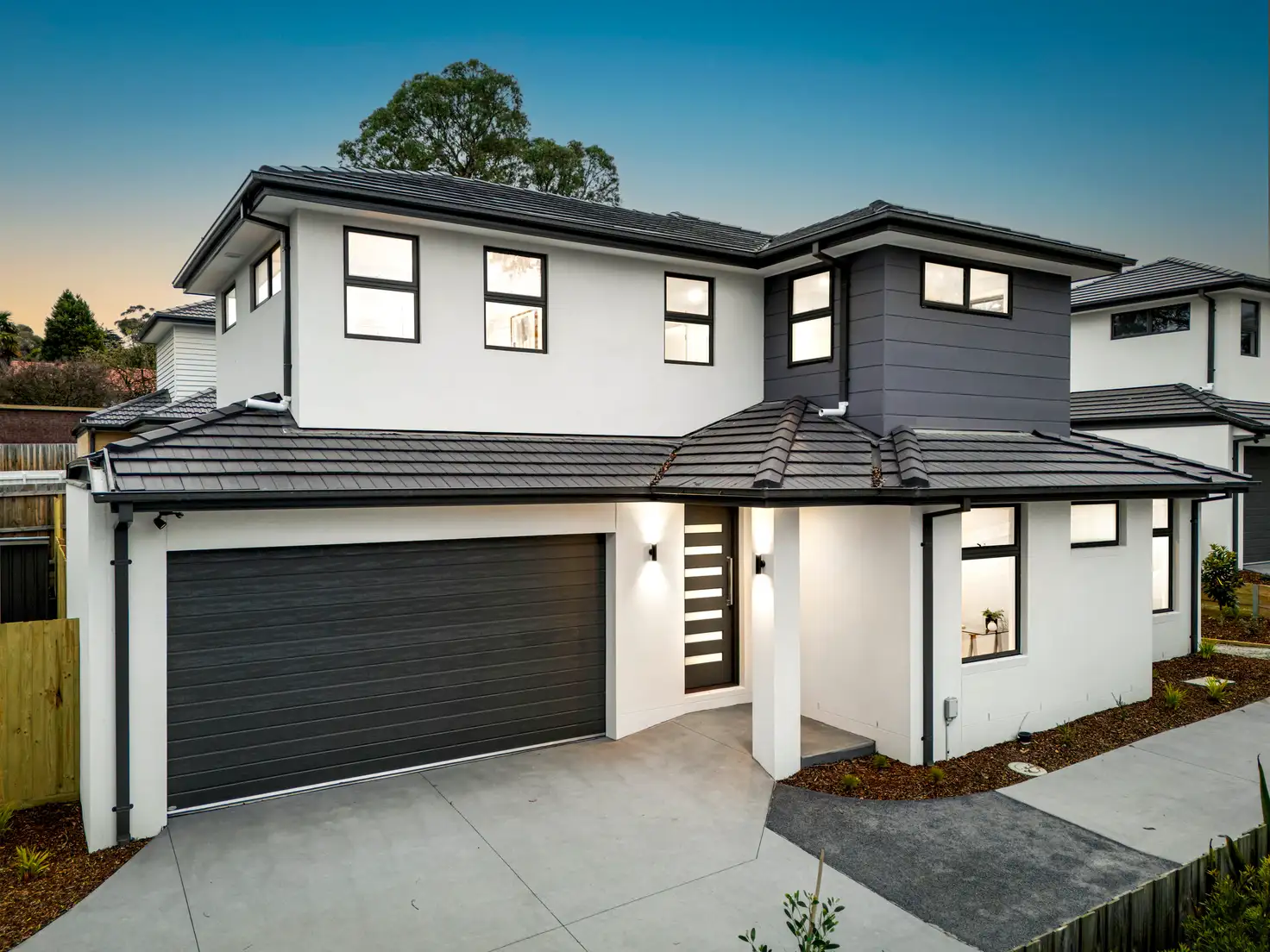 Main view of Homely townhouse listing, 2/543 Canterbury Road, Vermont VIC 3133