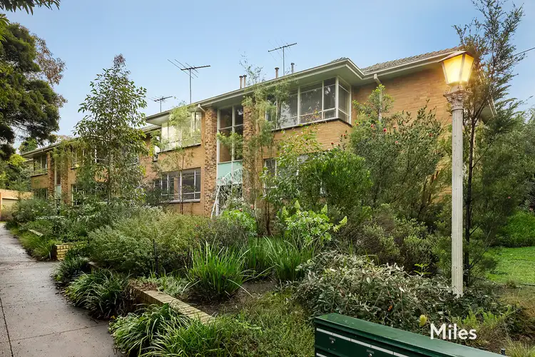 Main view of Homely apartment listing, 6/105 Locksley Road, Ivanhoe VIC 3079
