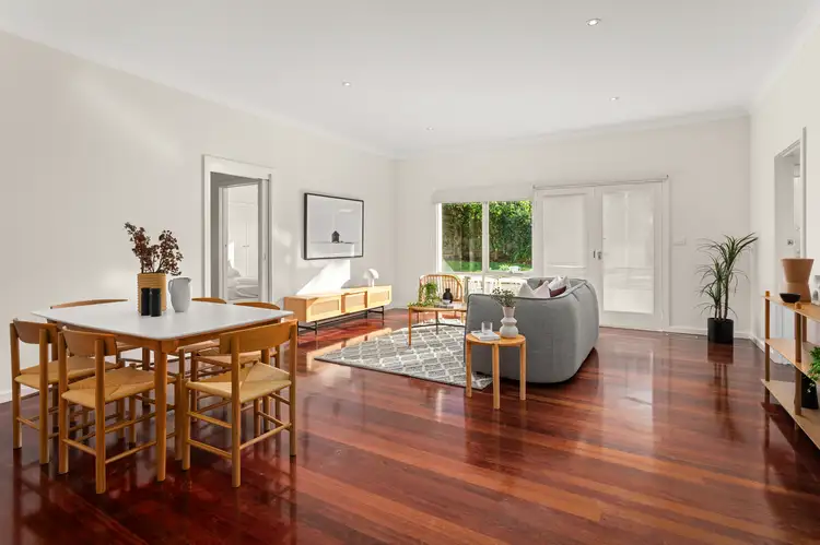 Fifth view of Homely house listing, 5 Edmonds Avenue, Ashwood VIC 3147