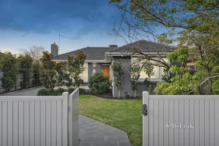 7 Tasman Road, Bentleigh East VIC 3165