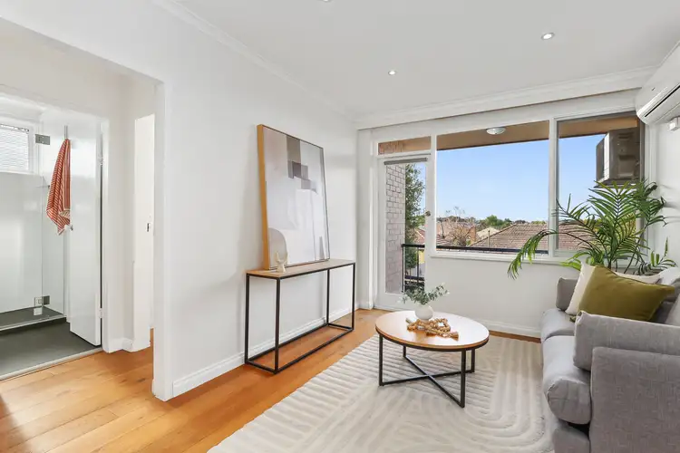 9/205 Station Street, Fairfield VIC 3078