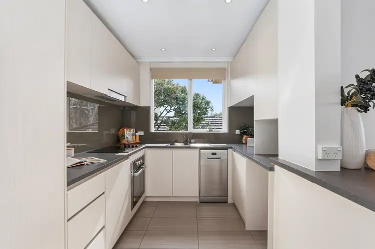 Second view of Homely unit listing, 9/205 Station Street, Fairfield VIC 3078