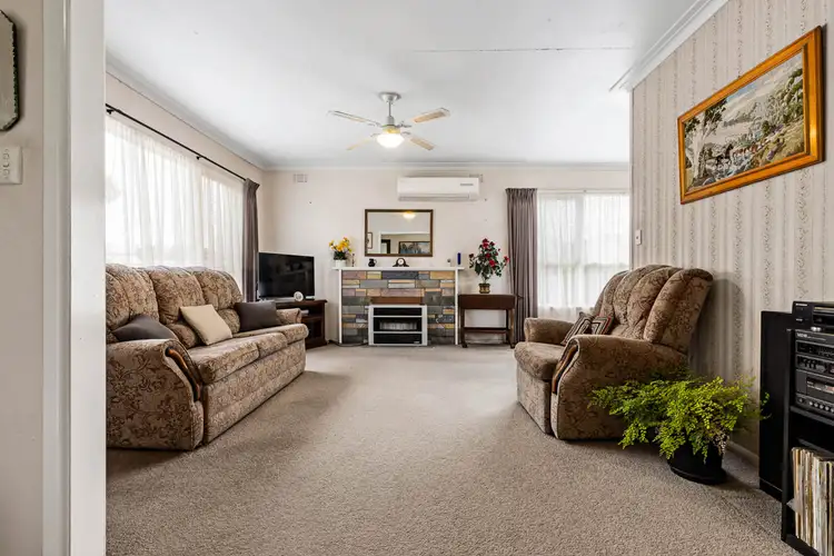 Third view of Homely house listing, 2 Parker Street, Beaufort VIC 3373