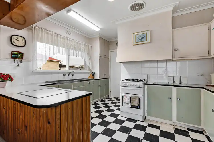 Sixth view of Homely house listing, 2 Parker Street, Beaufort VIC 3373