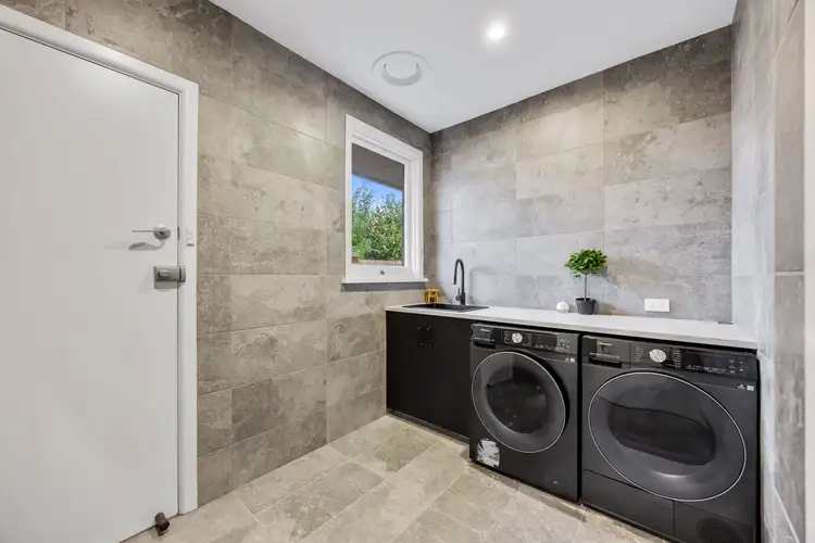 Fifth view of Homely studio listing, 1/30 Browns Parade, Wendouree VIC 3355