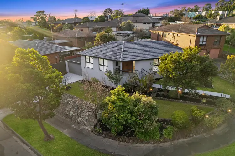 Second view of Homely house listing, 2 Lesay Court, Mount Waverley VIC 3149