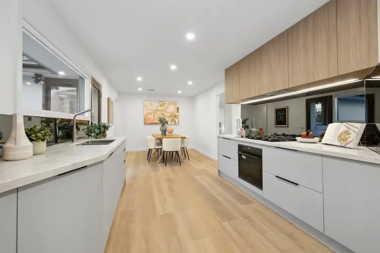 Fourth view of Homely house listing, 2 Lesay Court, Mount Waverley VIC 3149