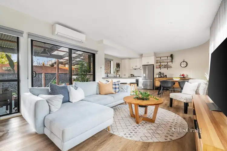 2/1141 Main Road, Eltham VIC 3095