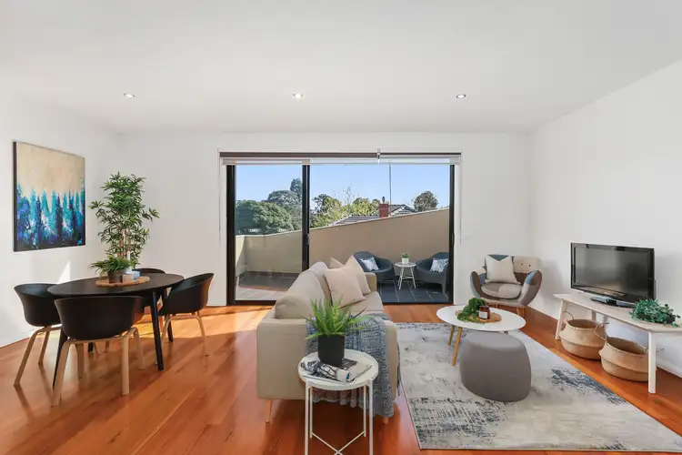 Fourth view of Homely unit listing, 2/2 McCracken Avenue, Pascoe Vale VIC 3044