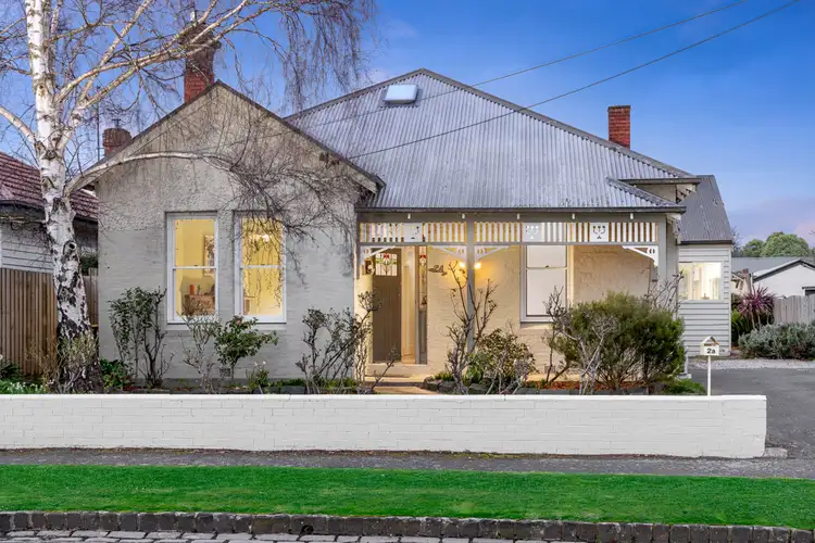 2a Salisbury Avenue, Newington VIC 3350