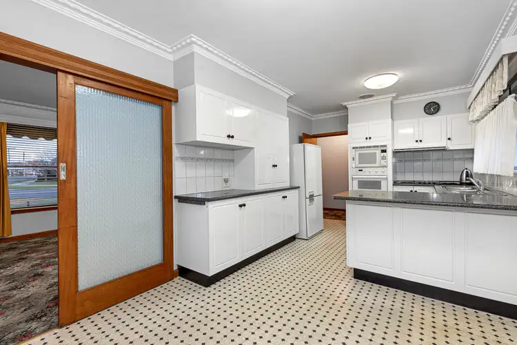 Fifth view of Homely house listing, 14 Pauls Crescent, Wendouree VIC 3355