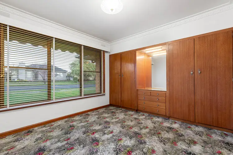 Sixth view of Homely house listing, 14 Pauls Crescent, Wendouree VIC 3355