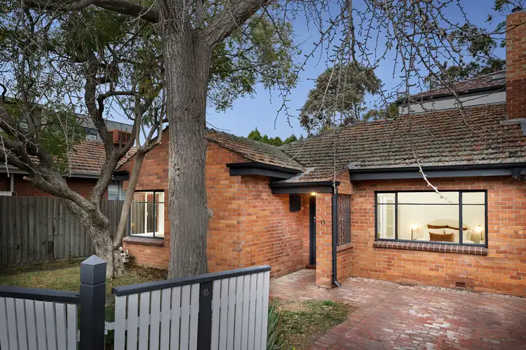 15 Sandown Road, Ascot Vale VIC 3032