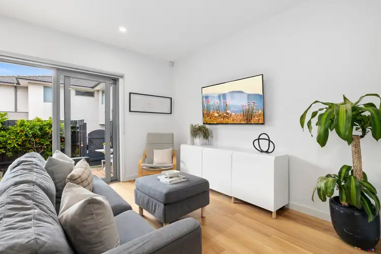 Third view of Homely townhouse listing, 1/9 Elizabeth Street, Oakleigh East VIC 3166