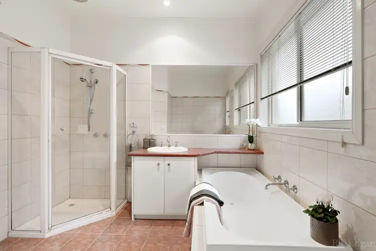 Fifth view of Homely townhouse listing, 1/33 Carrathool Street, Bulleen VIC 3105
