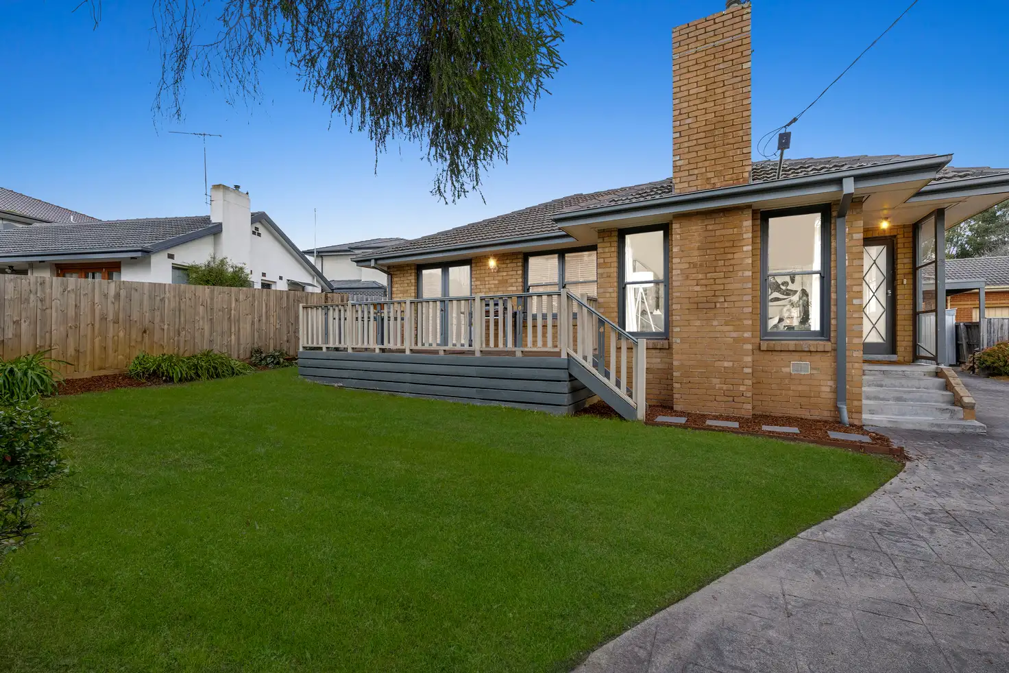Main view of Homely unit listing, 1/3 Cudgee Court, Ashwood VIC 3147