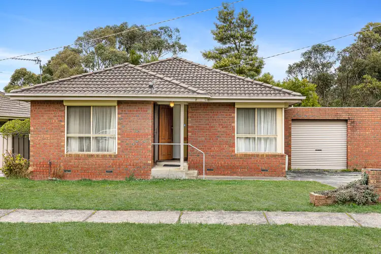 1/31 Bradby Avenue, Mount Clear VIC 3350