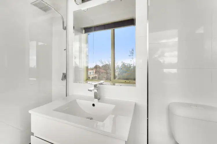 Fourth view of Homely apartment listing, 5/9 Denbigh Road, Armadale VIC 3143