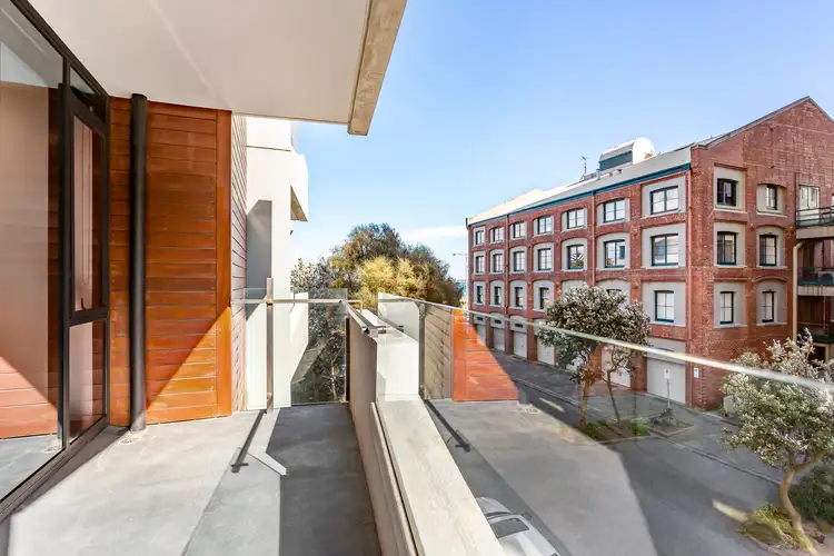 Fourth view of Homely apartment listing, 22/2 Esplanade West, Port Melbourne VIC 3207