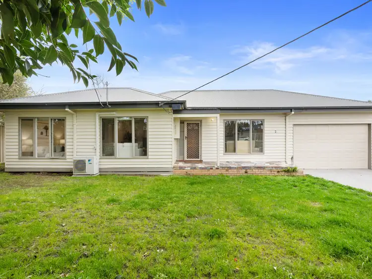 1/2 Churchill Way, Kilsyth VIC 3137