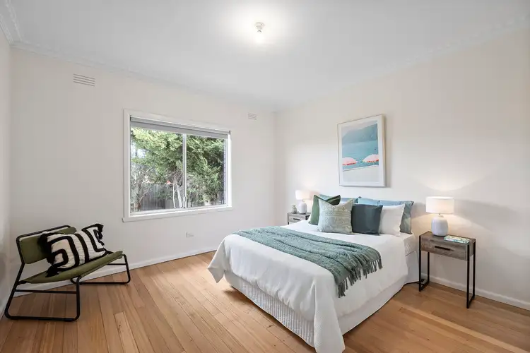 Fifth view of Homely house listing, 2 Maple Crescent, St Albans VIC 3021