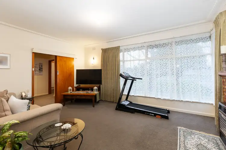 Sixth view of Homely house listing, 8 Browns Parade, Wendouree VIC 3355