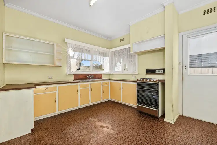 Second view of Homely house listing, 6 Leumear Street, Oakleigh East VIC 3166