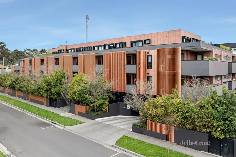 212/19 Hall Street, Cheltenham VIC 3192