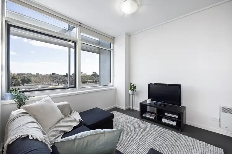 1402/570 Lygon Street, Carlton VIC 3053