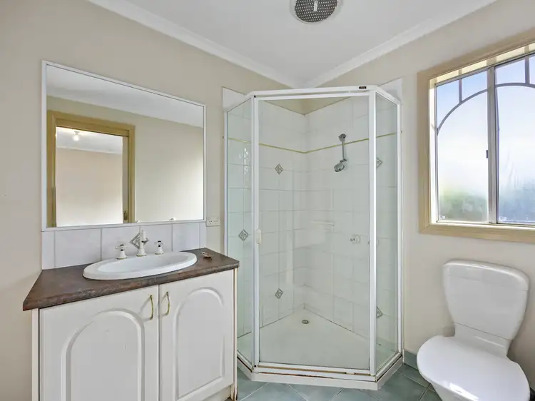 Sixth view of Homely unit listing, 15/50 Lusher Road, Croydon VIC 3136