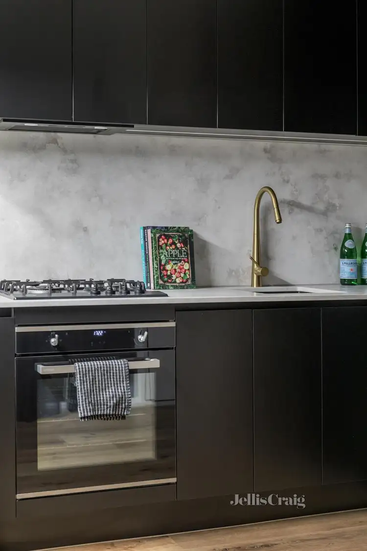 Second view of Homely unit listing, 10/100 St Elmo Road, Ivanhoe VIC 3079