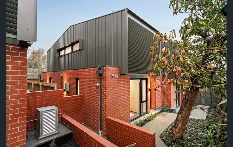 Main view of Homely townhouse listing, 6/488 Barkers Road, Hawthorn VIC 3122