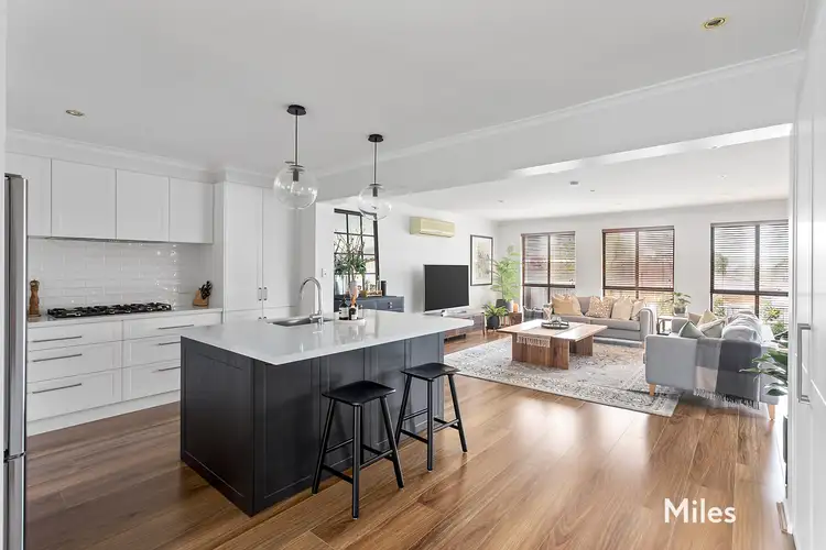 Fourth view of Homely house listing, 27 Dunvegan Crescent, Macleod VIC 3085