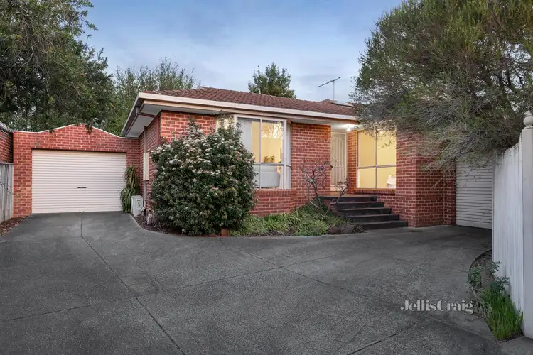 2/14 Munro Street, Macleod VIC 3085