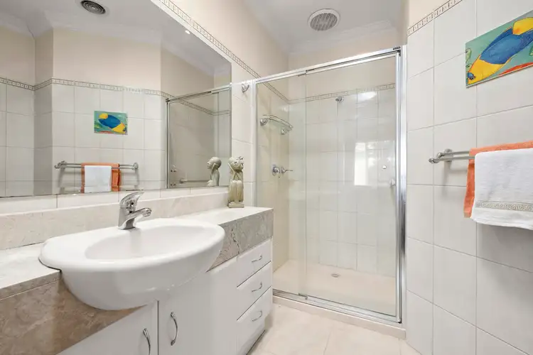 Sixth view of Homely unit listing, 2/48 St Albans Street, Mount Waverley VIC 3149