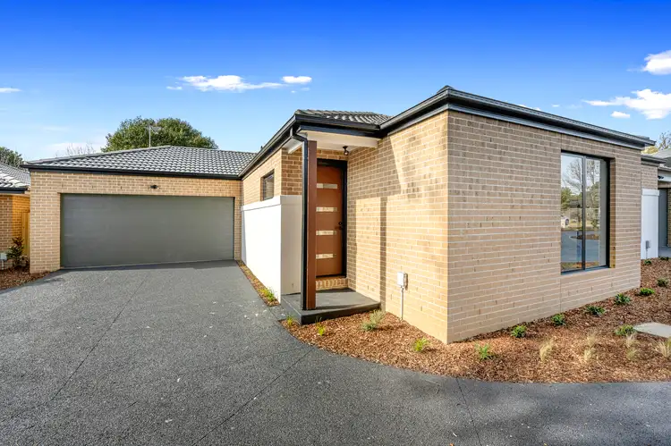 Main view of Homely townhouse listing, 4/4 Fisher Court, Bayswater North VIC 3153
