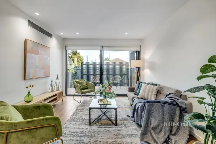 9/11 St Georges Avenue, Bentleigh East VIC 3165