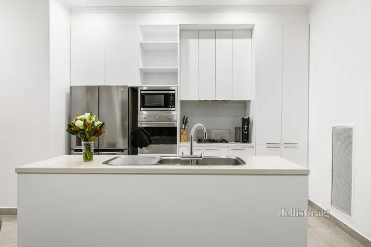Fourth view of Homely townhouse listing, 2/29 Kooyong Road, Caulfield North VIC 3161