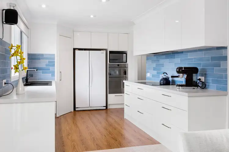 Fifth view of Homely house listing, 140 Wimbledon Avenue, Mount Eliza VIC 3930