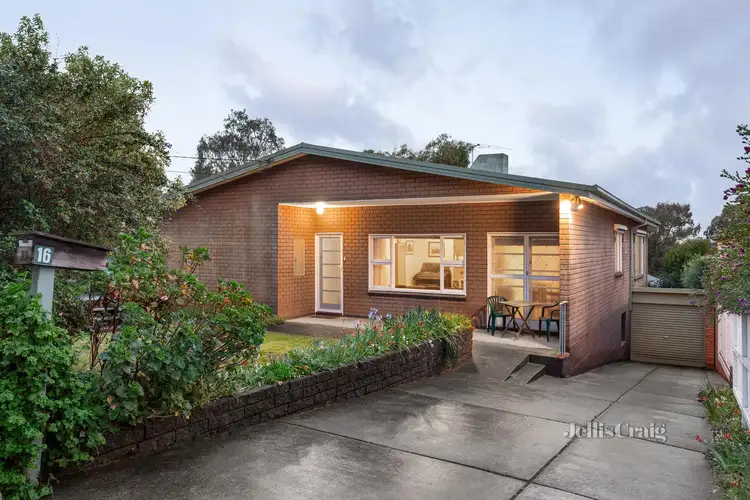16 Grand Boulevard, Montmorency VIC 3094