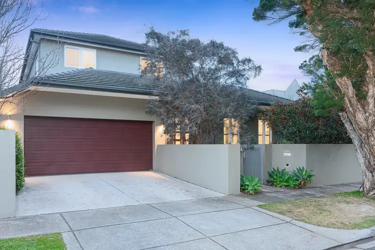 12 Vista Road, Hampton VIC 3188