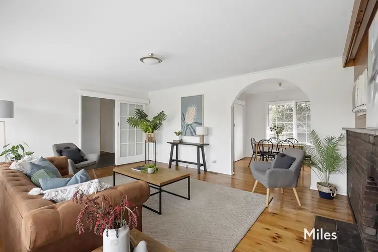 Second view of Homely house listing, 16 Rosemary Court, Viewbank VIC 3084
