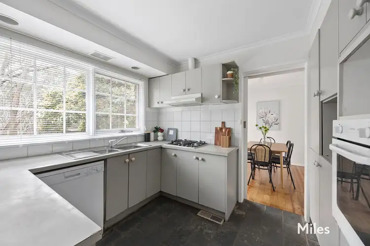 Sixth view of Homely house listing, 16 Rosemary Court, Viewbank VIC 3084