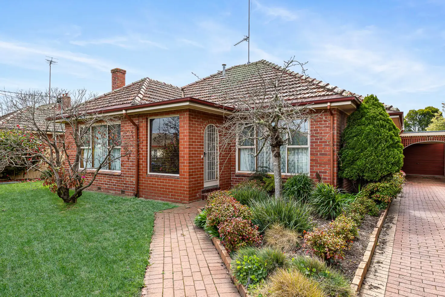 Main view of Homely house listing, 2 Poplar Street, Wendouree VIC 3355