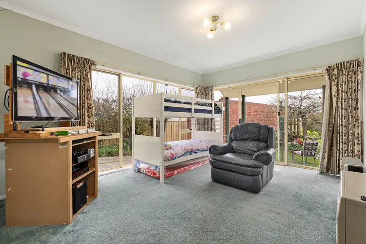 Third view of Homely house listing, 4 Poplar Street, Wendouree VIC 3355