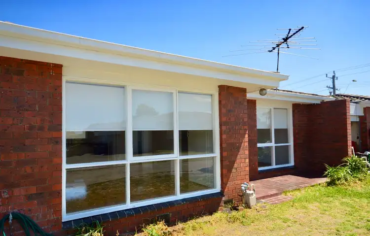 11 Jetty Road