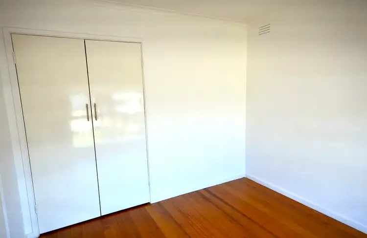Fifth view of Homely unit listing, 2/11 Jetty Road, Rosebud VIC 3939