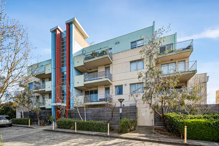 2C/1 Manna Gum Court, Coburg VIC 3058