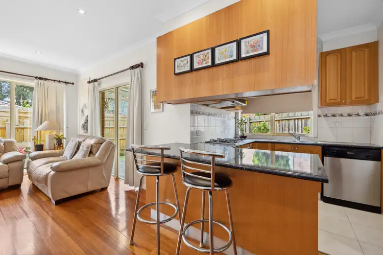 Fifth view of Homely townhouse listing, 2/120 Huntingdale Road, Mount Waverley VIC 3149