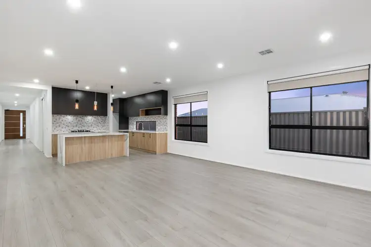 Third view of Homely house listing, 6 Hathaway Close, Alfredton VIC 3350